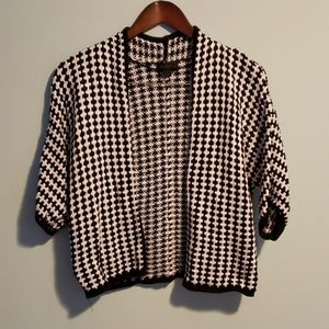 Like New! 🖤🤍 B&W Classic Cardigan